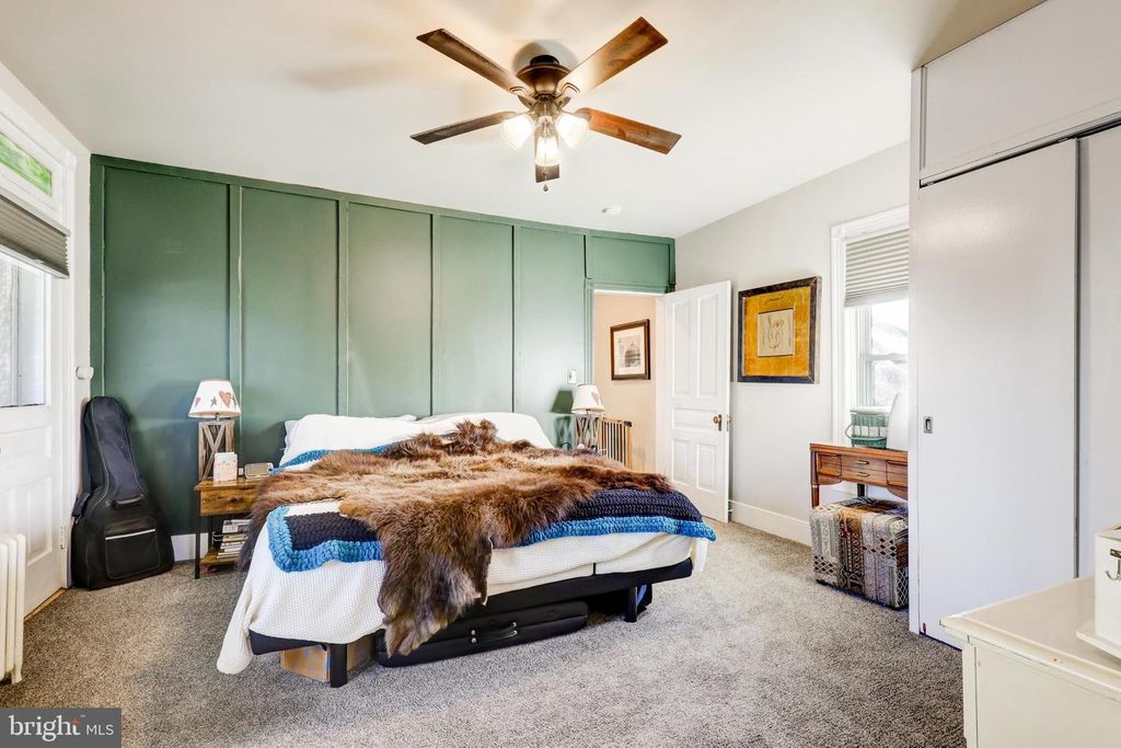 Image 15 of property listing at 90 N REAMSTOWN RD, Stevens, PA 17567