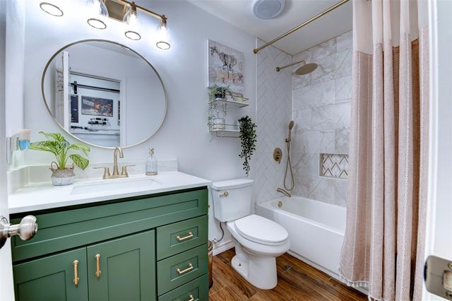 1423 Sand Lake Lane, Richmond, TX 77407