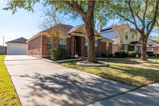 1423 Sand Lake Lane, Richmond, TX 77407