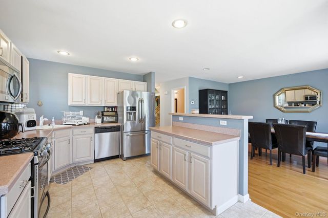 114 Crystal Hill Drive, Pomona, NY 10970