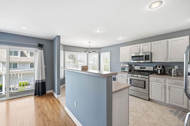 114 Crystal Hill Drive, Pomona, NY 10970