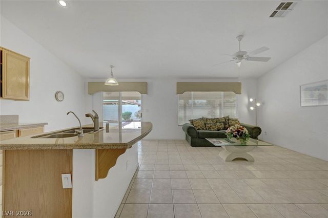 6073 Shadow Oak Drive, North Las Vegas, NV 89031