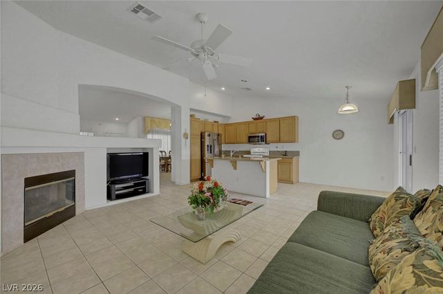 6073 Shadow Oak Drive, North Las Vegas, NV 89031