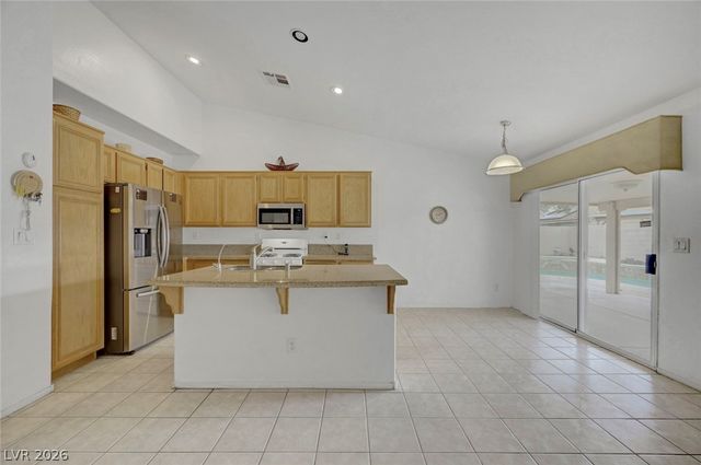 6073 Shadow Oak Drive, North Las Vegas, NV 89031