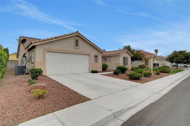 6073 Shadow Oak Drive, North Las Vegas, NV 89031