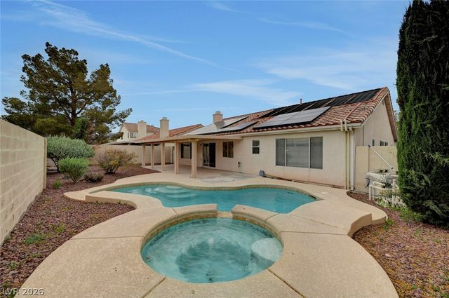 6073 Shadow Oak Drive, North Las Vegas, NV 89031