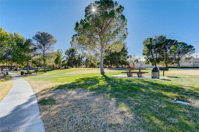 6073 Shadow Oak Drive, North Las Vegas, NV 89031