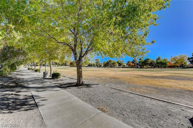 6073 Shadow Oak Drive, North Las Vegas, NV 89031