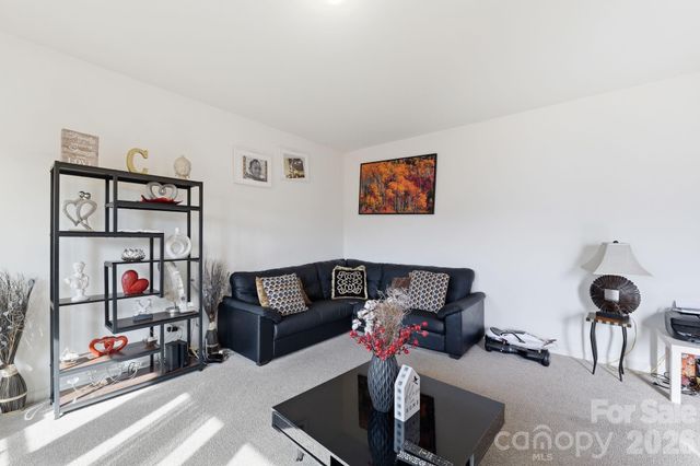 5126 Saddleback Drive, Mount Holly, NC 28120