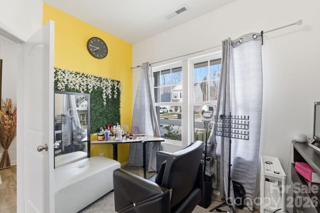 5126 Saddleback Drive, Mount Holly, NC 28120