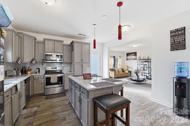 5126 Saddleback Drive, Mount Holly, NC 28120