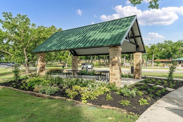 512 S Kentucky Street, Mckinney, TX 75069