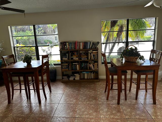 3105 Oakland Shores Drive J207, Oakland Park, FL 33309