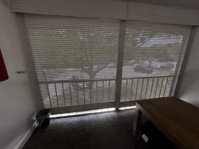 3105 Oakland Shores Drive J207, Oakland Park, FL 33309