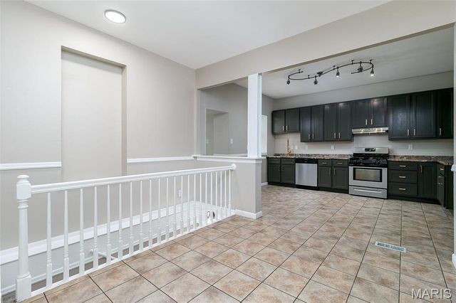 4741 Idaho Avenue, St Louis, MO 63111
