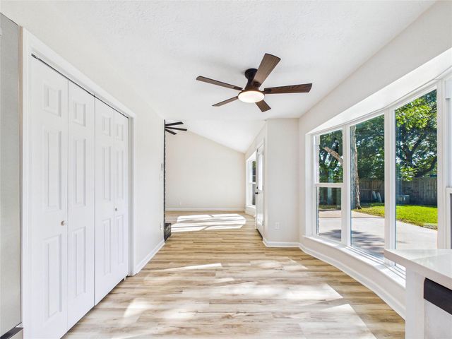 12707 Corning Dr, Houston, TX 77089