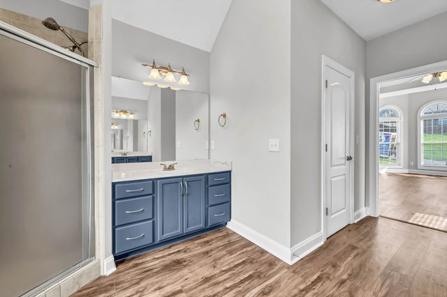 1156 Stillwood Dr, Clarksville, TN 37042