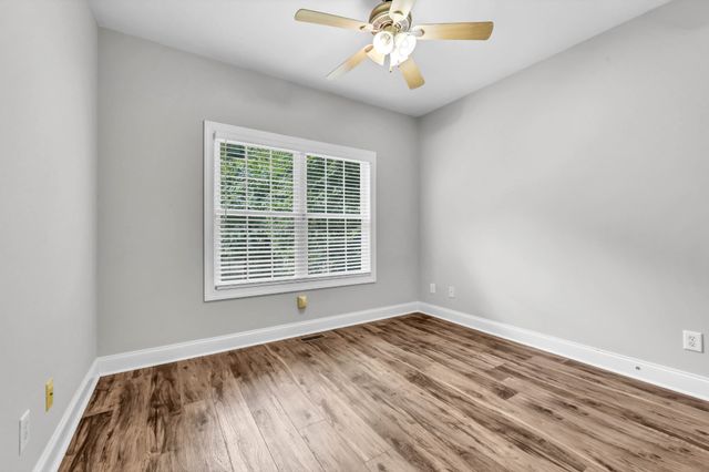 1156 Stillwood Dr, Clarksville, TN 37042