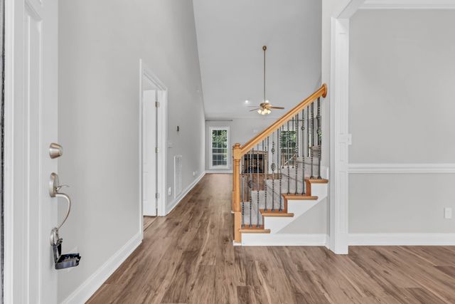 1156 Stillwood Dr, Clarksville, TN 37042