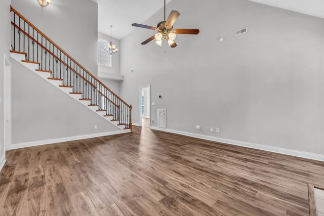 1156 Stillwood Dr, Clarksville, TN 37042
