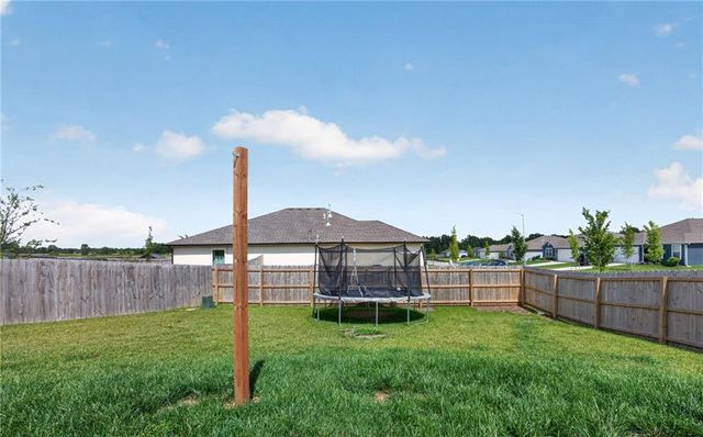 19341 Belford Street, Spring Hill, KS 66083