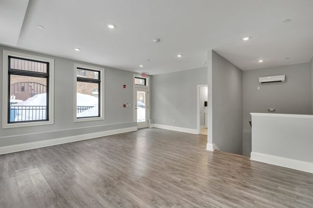 120 Brookside C3, Boston, MA 02130