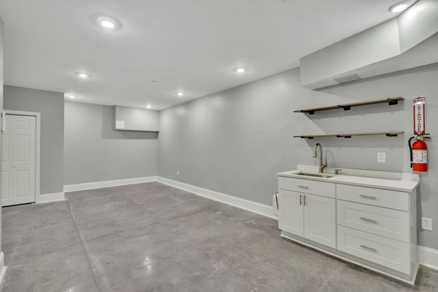 120 Brookside C3, Boston, MA 02130