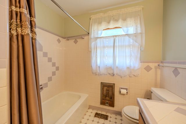 5062 Sunny Acres Dr, Waynesboro, TN 38485