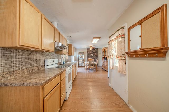 5062 Sunny Acres Dr, Waynesboro, TN 38485