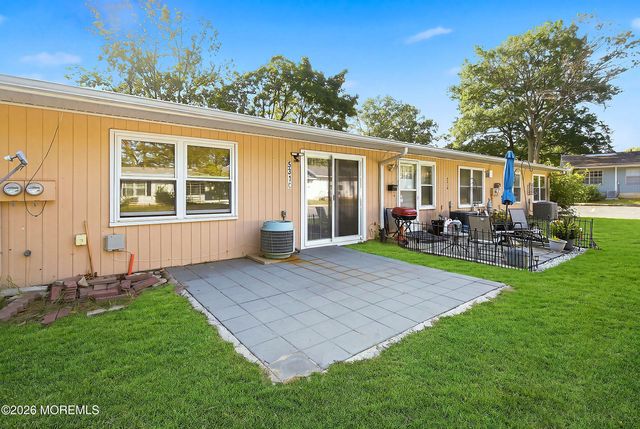 531C Dartmoor Court, Lakewood, NJ 08701