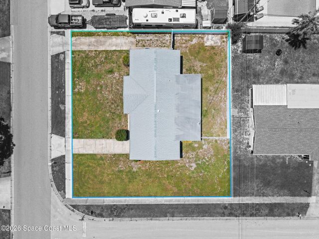 676 Ixora Drive, Melbourne, FL 32935