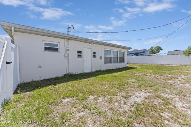676 Ixora Drive, Melbourne, FL 32935