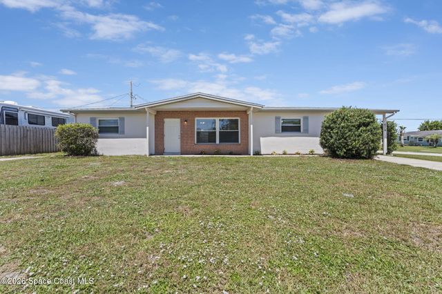 676 Ixora Drive, Melbourne, FL 32935
