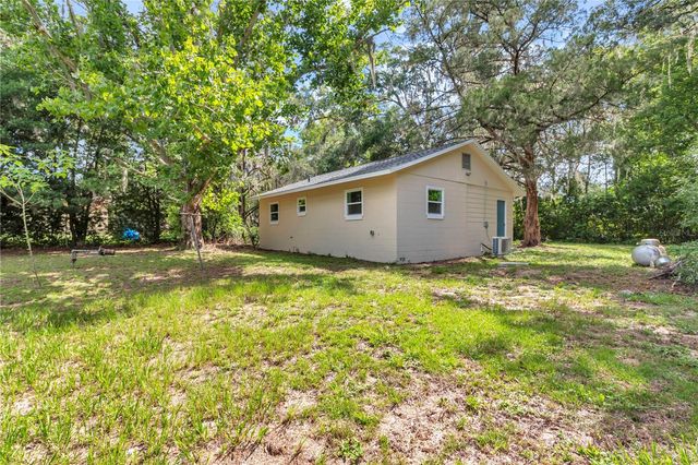 658 NE 39TH COURT, Ocala, FL 34470