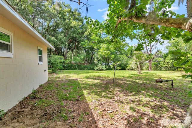 658 NE 39TH COURT, Ocala, FL 34470