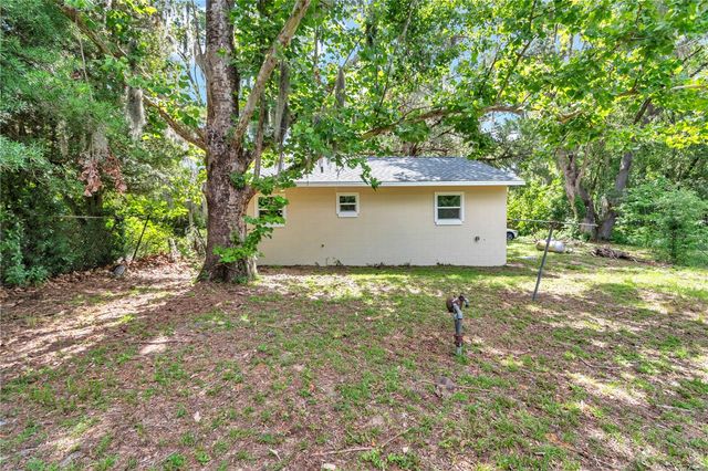 658 NE 39TH COURT, Ocala, FL 34470