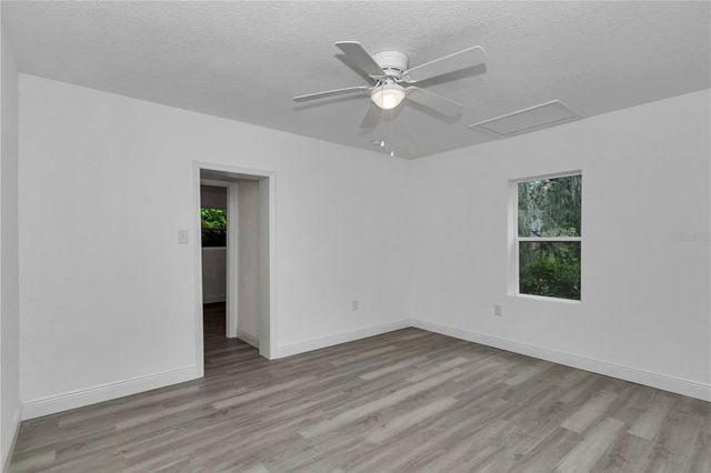 658 NE 39TH COURT, Ocala, FL 34470