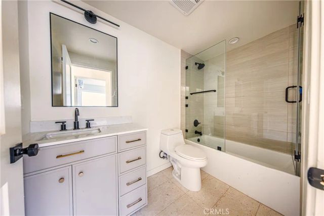 5933 Comey Avenue 2, Los Angeles, CA 90034