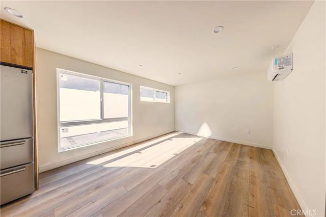 5933 Comey Avenue 2, Los Angeles, CA 90034