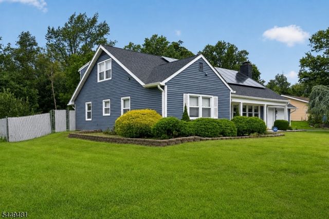 62 Macafee Rd, Franklin Twp., NJ 08873
