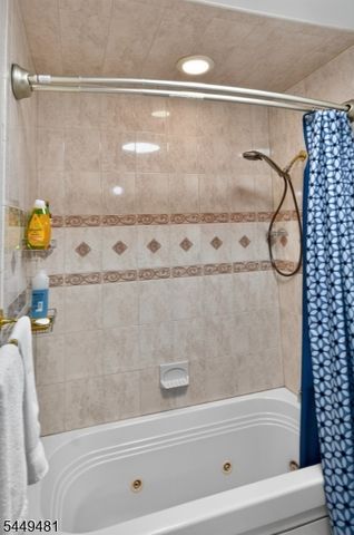62 Macafee Rd, Franklin Twp., NJ 08873