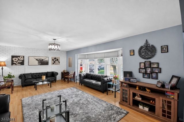62 Macafee Rd, Franklin Twp., NJ 08873