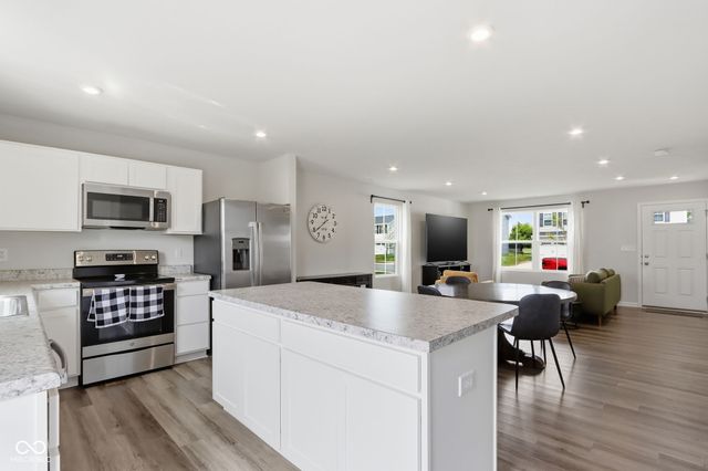 1357 Cascades Drive, Greenfield, IN 46140