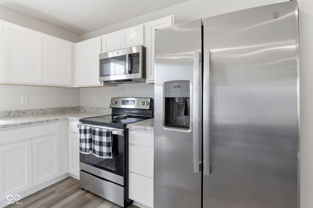 1357 Cascades Drive, Greenfield, IN 46140