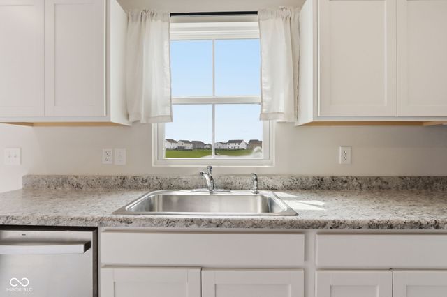 1357 Cascades Drive, Greenfield, IN 46140