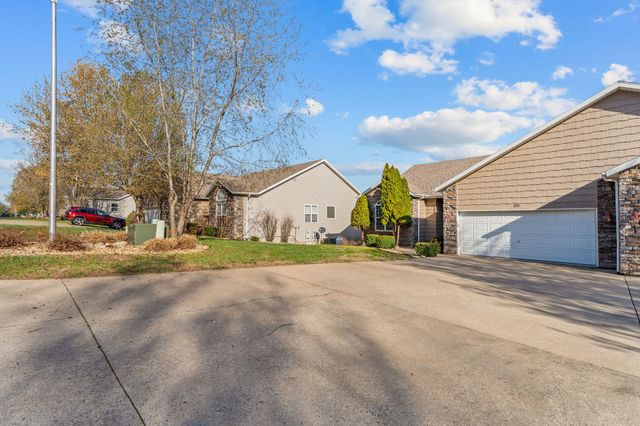 511 Cozy Lane, Branson, MO 65616