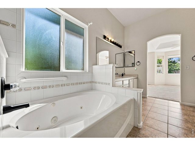 1715 Whitehall Dr, Longmont, CO 80504