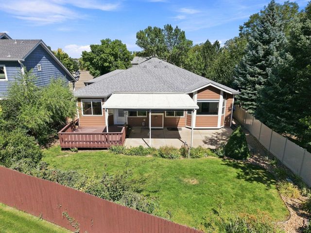 1715 Whitehall Dr, Longmont, CO 80504