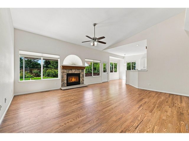 1715 Whitehall Dr, Longmont, CO 80504