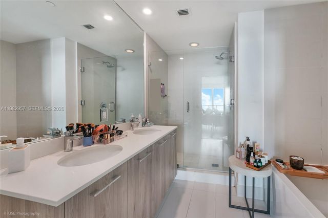 501 NE 31st St 1901, Miami, FL 33137